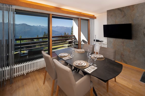 2.5pces en SI avec vue panoramique sur les montagnes – Crans-Montana 1