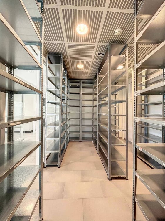 Immeuble mixte de 1'400 m2 à louer 10