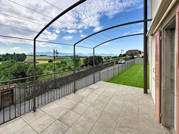 Maison de 6.5 pièces avec jardin 3