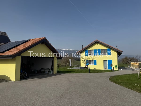 Magnifique villa individuelle de 5,5 pièces à Bofflens