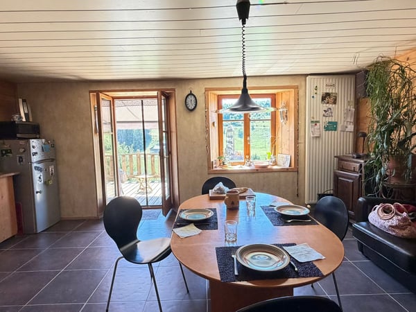 France voisine, Châtel-Blanc, à vendre charmante fermette Franc-Comtoise 8