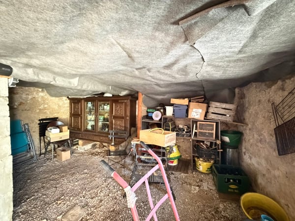 France voisine, Châtel-Blanc, à vendre charmante fermette Franc-Comtoise 22
