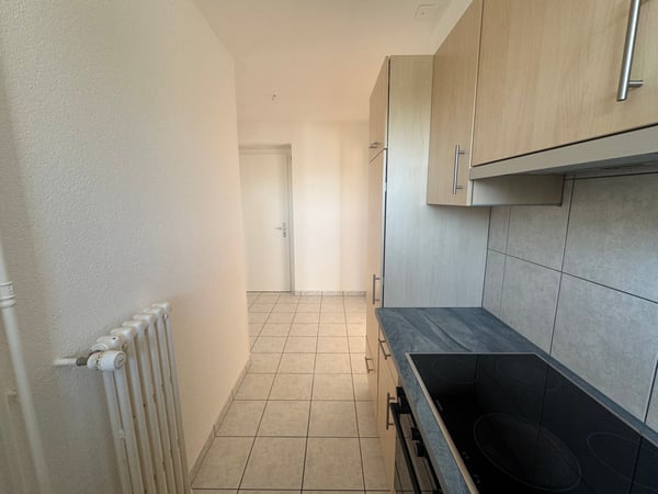 Joli appartement de 2,5 pièces avec balcon dans quartier calme à La Sarraz 5