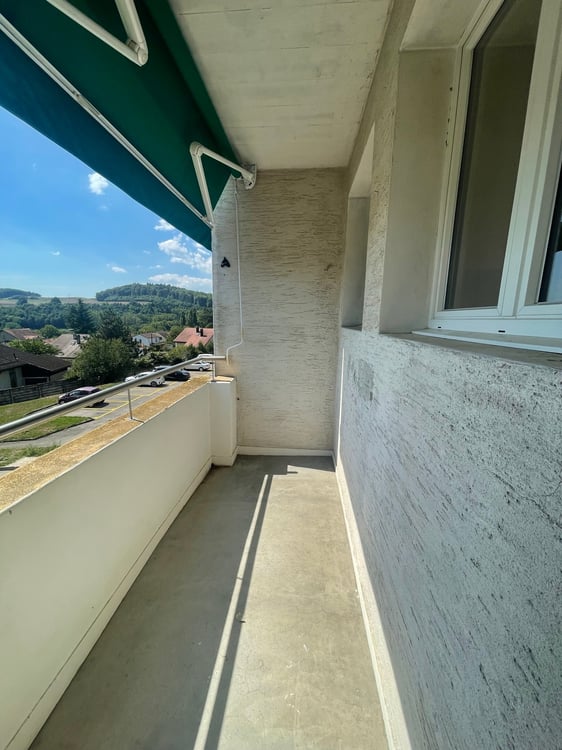 Joli appartement de 1.5 pièces avec balcon dans quartier calme à La Sarraz 4