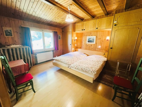 À LA WOCHE: Prächtiges Chalet mit 3.5 Zimmern renoviert - Sehr geräumig und hell - Splendide Aussicht 11