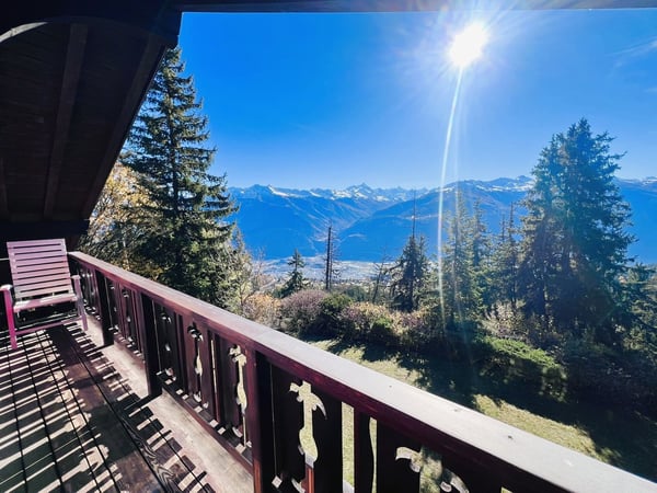 MINIMUM 5 NÄCHTE: Unabhängiges Chalet - 15 Betten - 5 Parkplätze - Gute Lage - Schöne Aussicht - Ruhige Umgebung 27