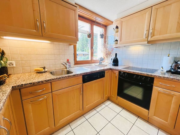 À LA SAISON: Magnifique 1.5 pièces - Spacieux et lumineux - Superbe vue - Bien situé - Lieu calme 6