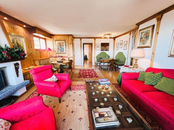 À LA SAISON: Magnifique 1.5 pièces - Spacieux et lumineux - Superbe vue - Bien situé - Lieu calme 5