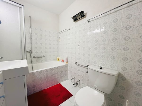 À LA SAISON: Magnifique 1.5 pces rénové - Spacieux & Lumineux - Belle vue - Bien situé - Lieu calme 11