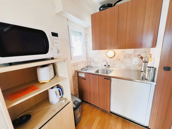 Joli studio - Spacieux et lumineux - Partiellement rénové - Lieu très calme - Bien situé - Belle vue 7