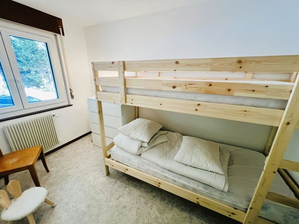 Magnifique 3.5 pièces rénové - Spacieux et lumineux - Lieu calme - Très bien placé - Belle vue 9