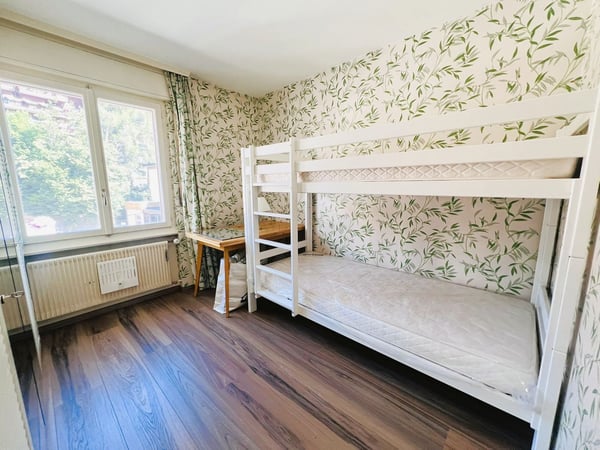 Zur Saison: Prächtige 3.5 Zimmer - Geräumig und hell - Ideal gelegen - Schöne Aussicht - Ruhige Lage 10