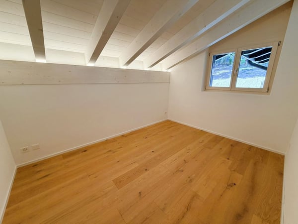 Chalet de 4.5 pces - Neuf - Très cosy - Spacieux et lumineux - Endroit très calme - Bien situé 10