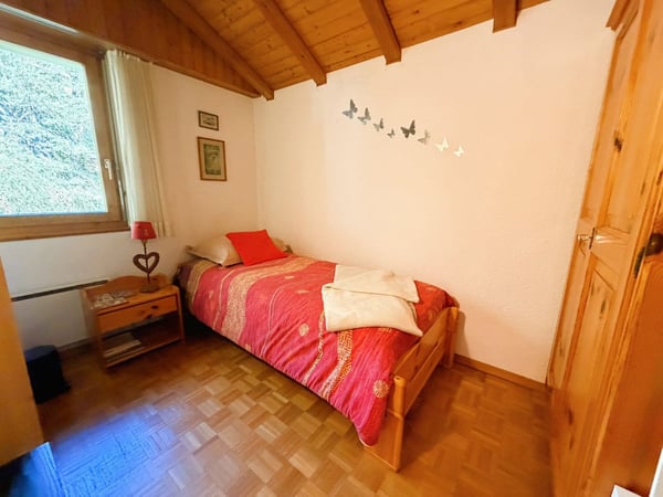 Magnifique duplex de 4.5 pces - Spacieux et lumineux - Lieu très calme - Superbe vue - Bien situé 16