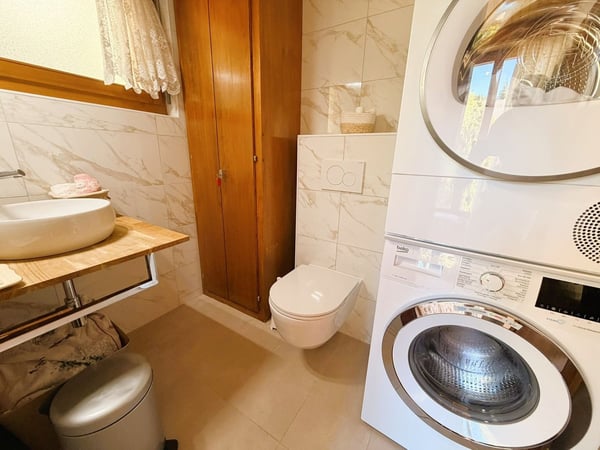 Magnifique duplex de 4.5 pces - Spacieux et lumineux - Lieu très calme - Superbe vue - Bien situé 22