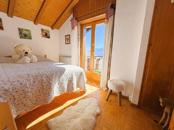 Magnifique duplex de 4.5 pces - Spacieux et lumineux - Lieu très calme - Superbe vue - Bien situé 14