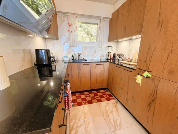 À LA SAISON : Magnifique duplex de 4.5 pces - Spacieux et lumineux - Lieu calme - Superbe vue 8
