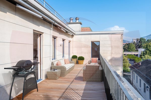 Rare appartement terrasse à vendre en exclusivité 2