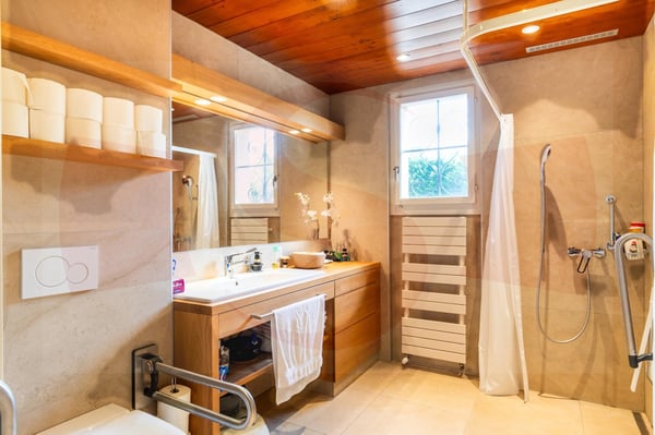 Belle maison familiale à rénover 9
