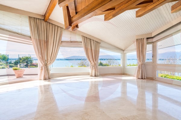 Villa contemporaine avec piscine intérieure à louer non meublée 7