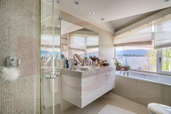 Villa contemporaine avec piscine intérieure à louer non meublée 10