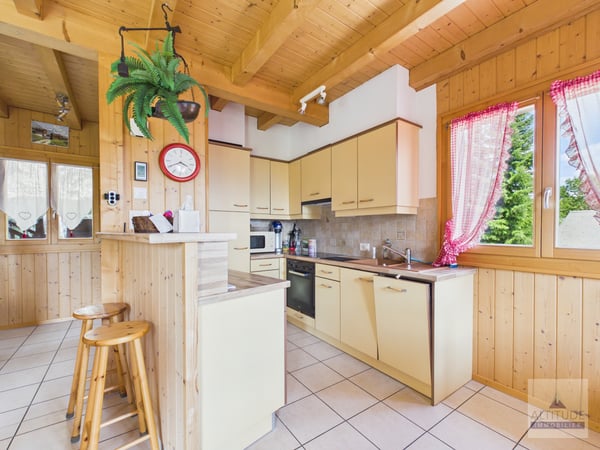 Chalet Confettis 7
