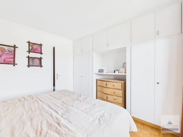 Charmant appartement de 3,5 en plein centre de Crans, à proximité de l’Étang Long 9