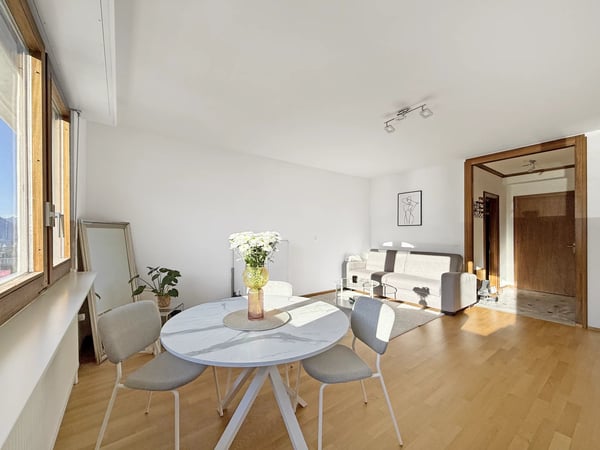 Studio for rent - Sion - Place du Midi 1