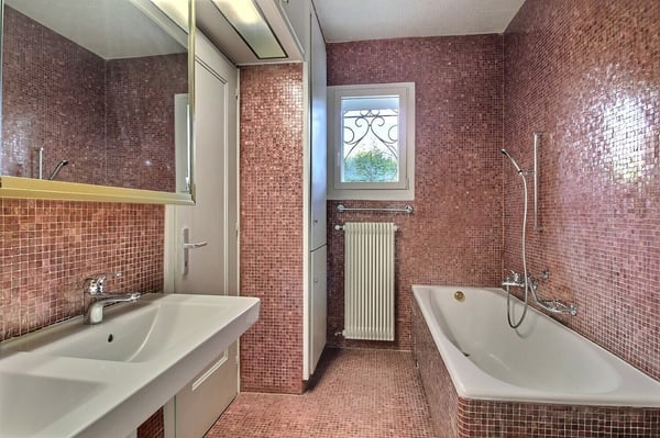 Belle maison familiale et spacieuse située au Mont-sur-Lausanne 6