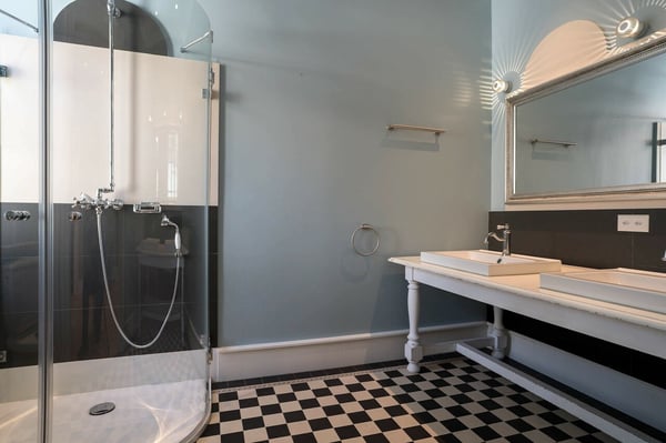 Superbe propriété de Maître rénovée avec vue lac à Lonay 8