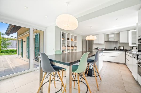 Belle villa familiale rénovée au Mont sur Lausanne 6