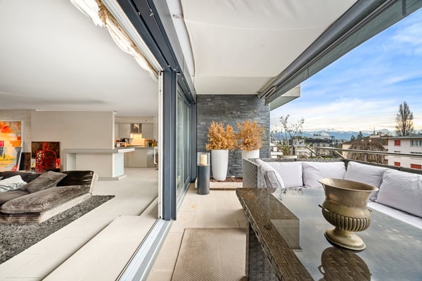 Bel appartement clé en main avec terrasse et jardin à Pully Sud 1