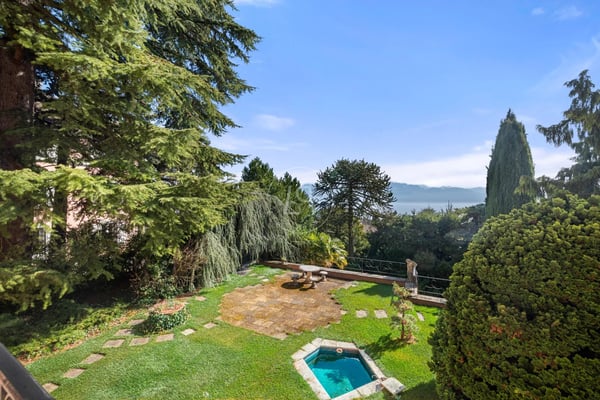 Charming property with Mediterranean style with lake view in Pully 3