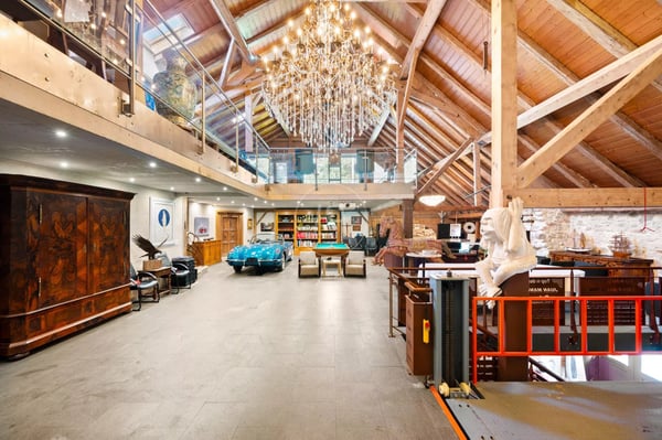 Exceptional estate overlooking the Riviera, breathtaking views of Lake 2