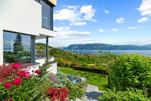 Beautiful modern property with panoramic view in Lutry 3
