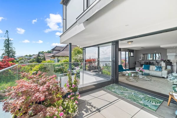 Beautiful modern property with panoramic view in Lutry 9
