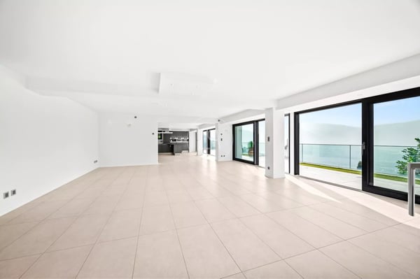A breathtaking view on the heights of Chardonne with swimming pool 3