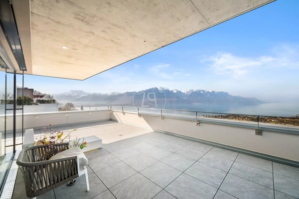 Stunning modern attic with panoramic view near Montreux 2