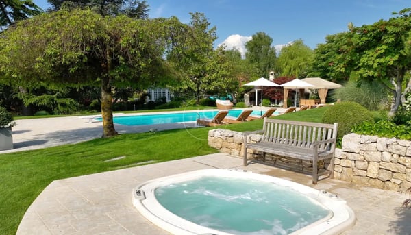 Magnificent Family Estate near Lausanne 4