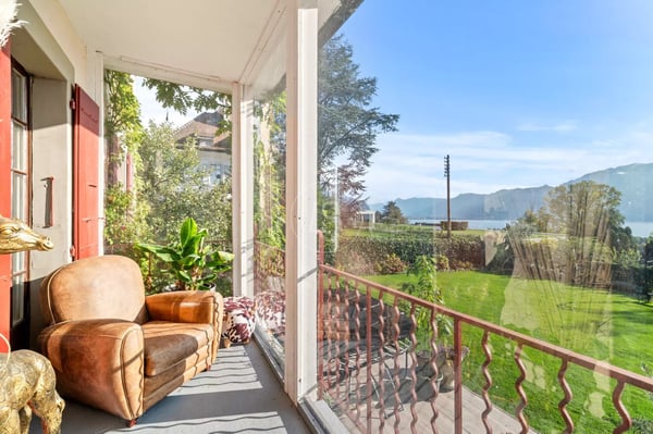 Beautiful renovated winemaker's house in the heart of St-Légier 2