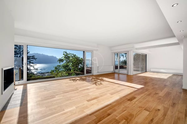 Contemporary property renovated with panoramic view in Chernex 5