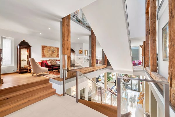 Exceptional village house, remarkable volumes, light - The Côte 4