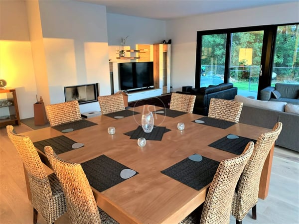 Superb contemporary house in a sought-after area of Montreux 5