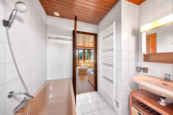 Beautiful family house in the center of Morges 13