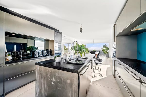 Beautiful architect-designed villa with lake view near Morges 6
