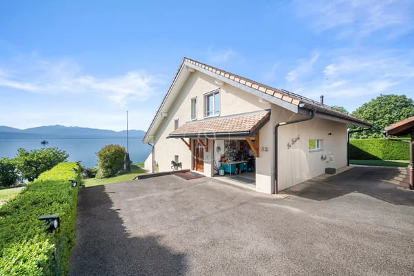 Rare villa with beach in St-Prex 5