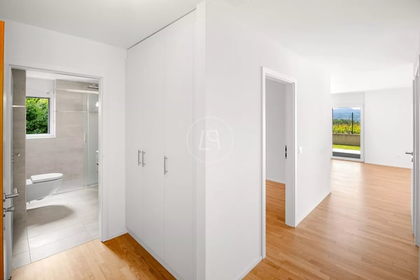Etoy - 4.5-room apartment with lake and Alps view 7