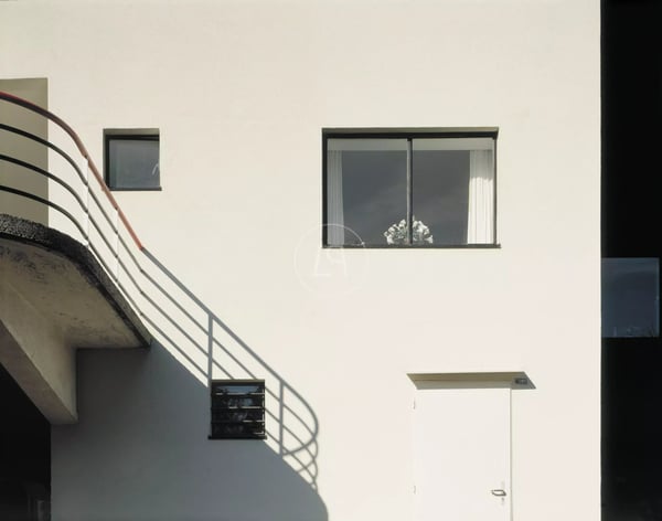 Superb architect-designed property with lake view in the Tour de Peilz 9