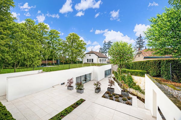Property combining character and modernity, indoor pool,Vandoeuvres 2