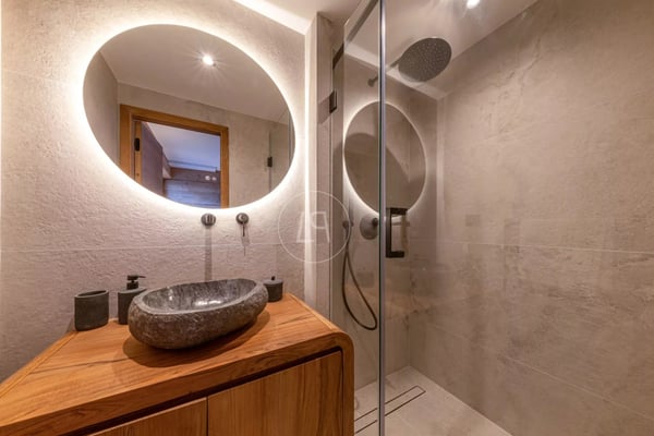 Prestigious duplex penthouse in Rochebrune, Megève 12